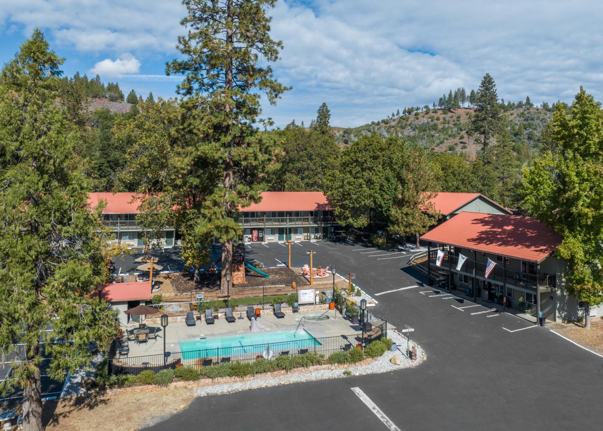 Yosemite Westgate Lodge Groveland Kültér fotó